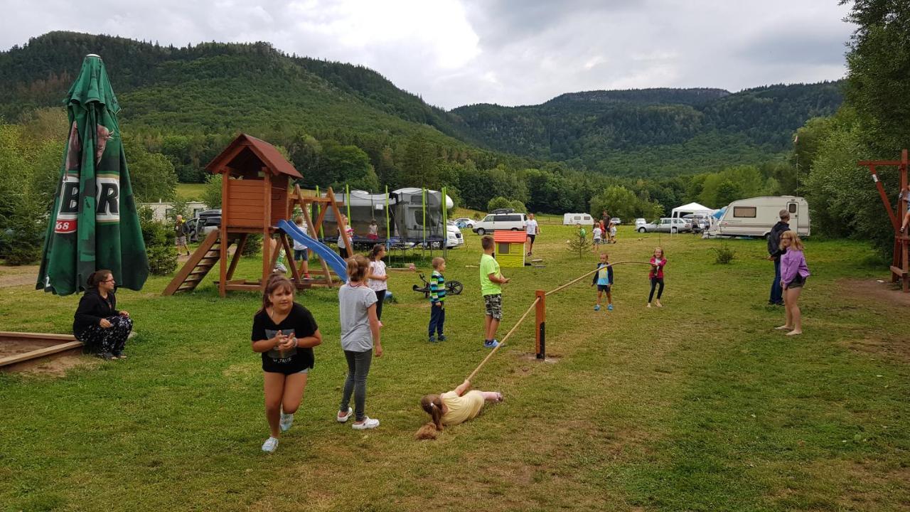 הוילה Camper Park רדקוב מראה חיצוני תמונה