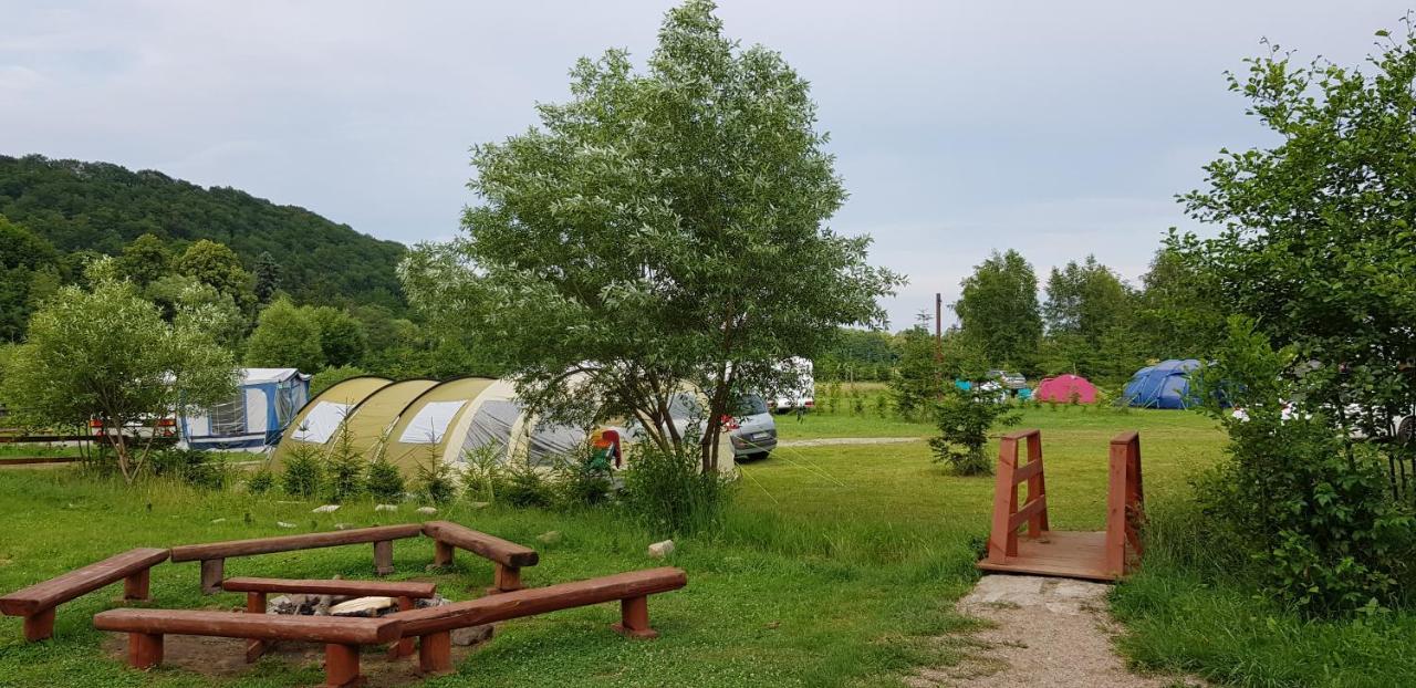 הוילה Camper Park רדקוב מראה חיצוני תמונה