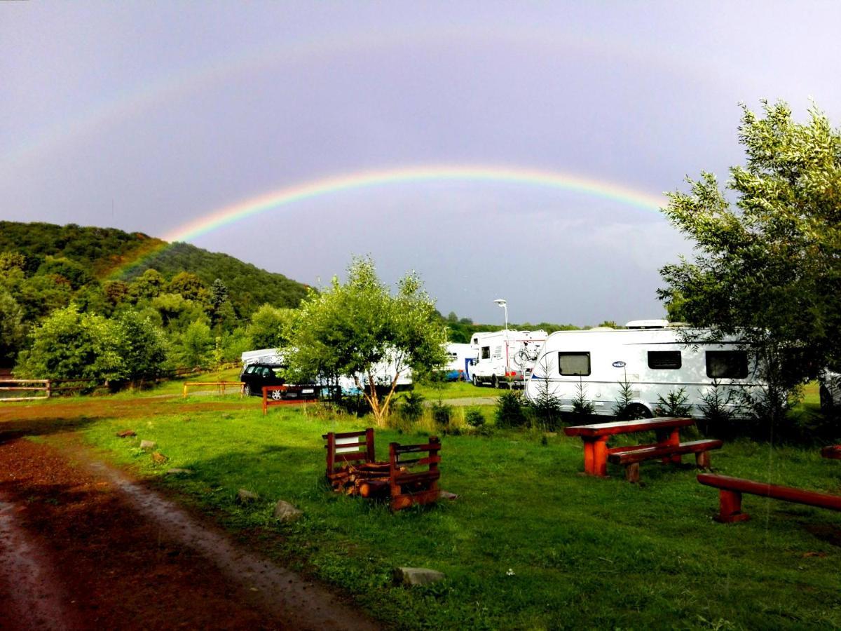 הוילה Camper Park רדקוב מראה חיצוני תמונה